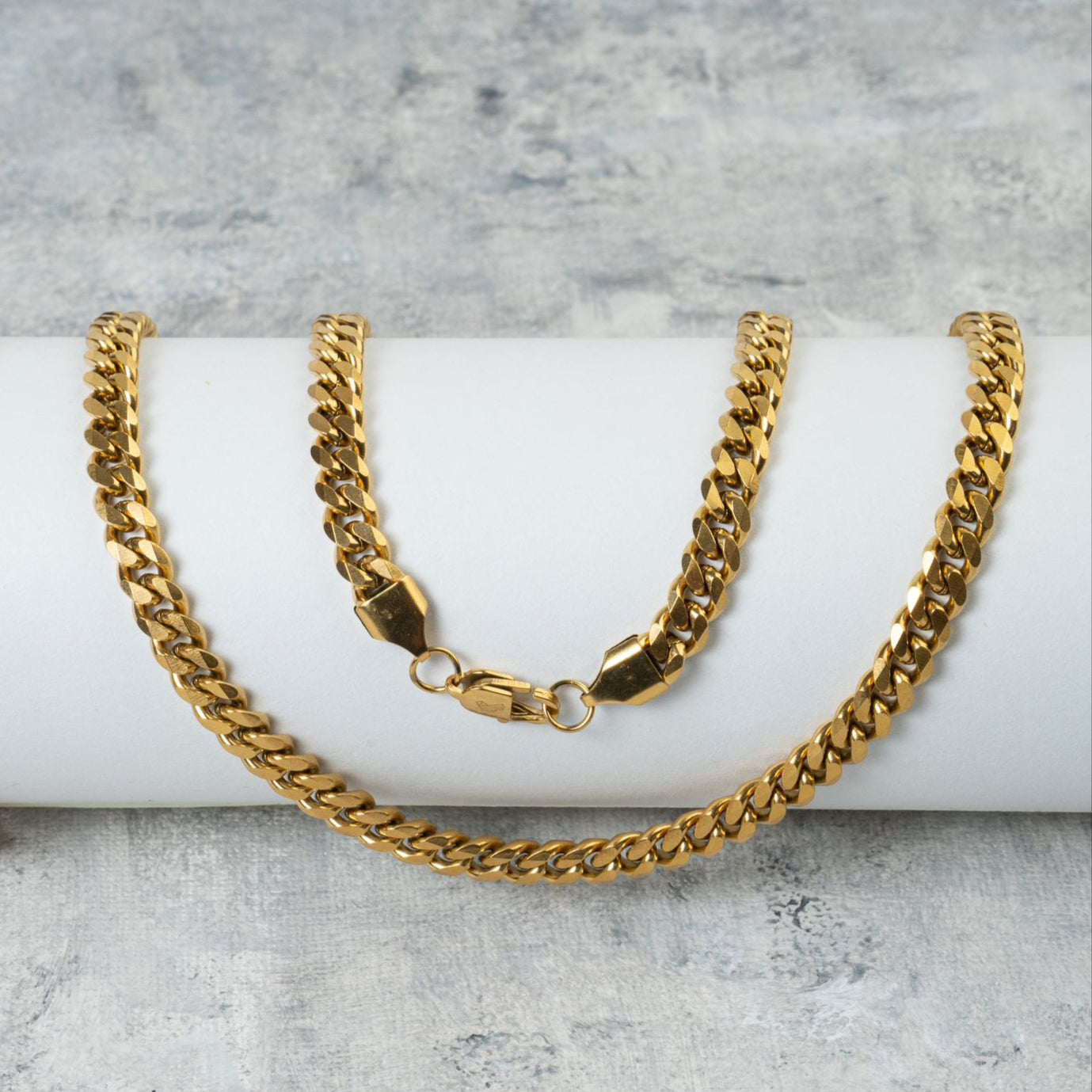 Cadena Cubana para Hombre en Oro Laminado 18K